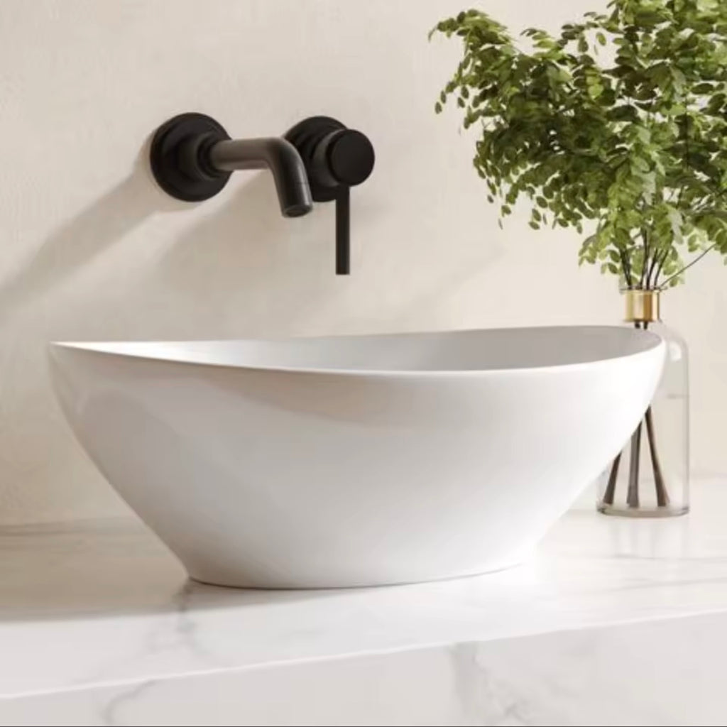 Lavabo de Cerámica Ovalado Sobre Encimera (40 x 33 cm)